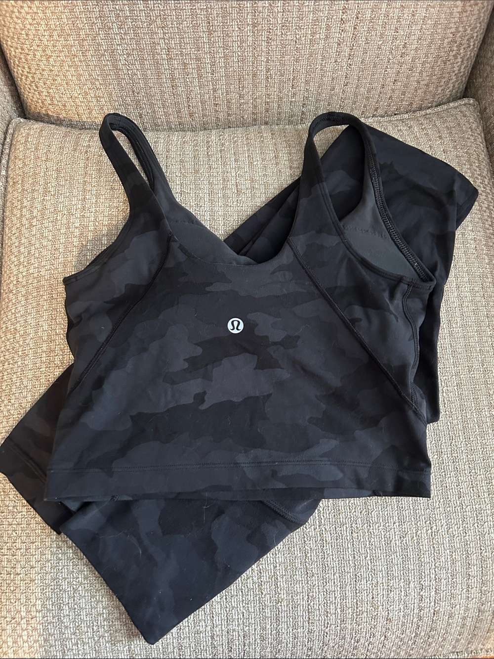 Lululemon Black Camo Tank and Leggings. Size 4